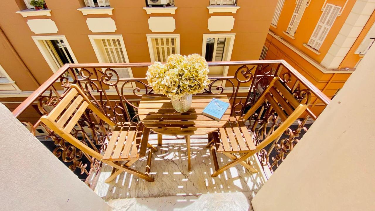 Newly Renovated Apartment With Balcony, Ac, Fiber Internet มอนติคาร์โล ภายนอก รูปภาพ